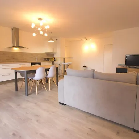 Les Pins Center - 6 People Apartamento *