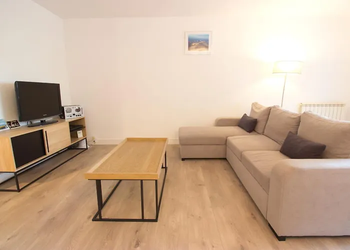 Les Pins Center - 6 People * Juan-les-Pins